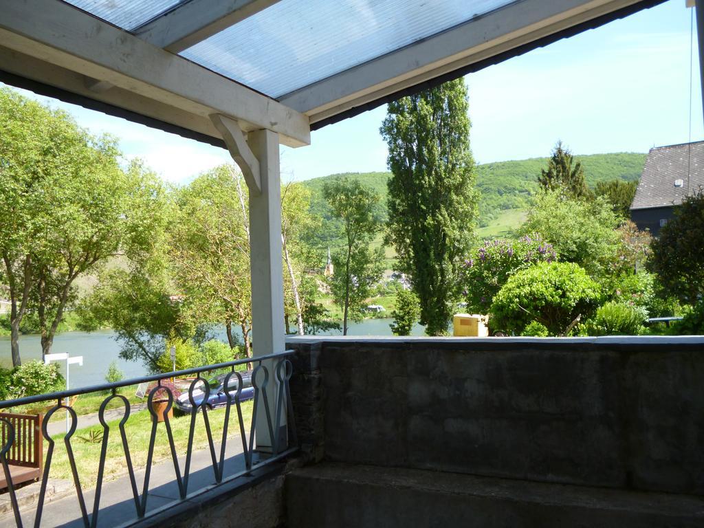 Ferienwohnung Haus Lowe Senheim Zimmer foto