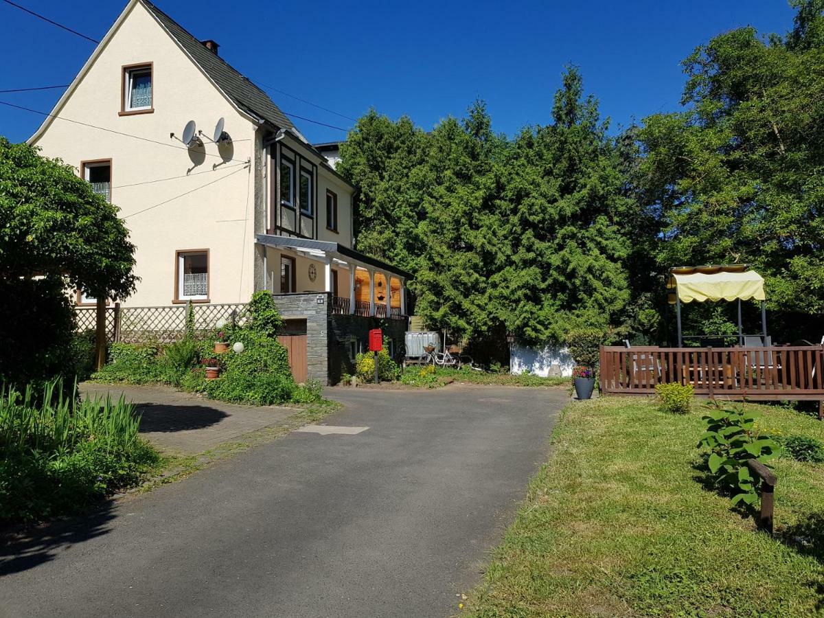 Ferienwohnung Haus Lowe Senheim Exterior foto