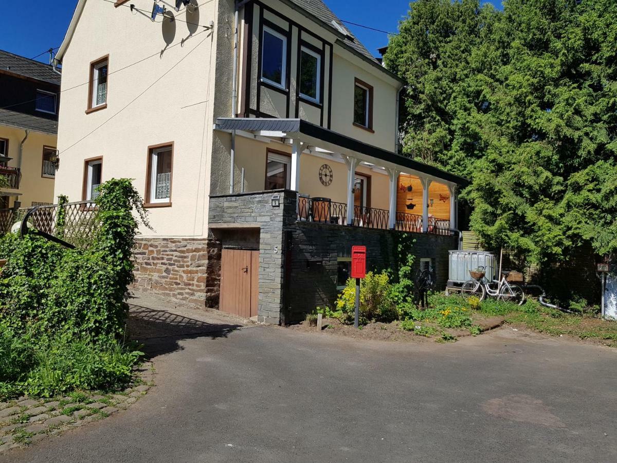 Ferienwohnung Haus Lowe Senheim Exterior foto